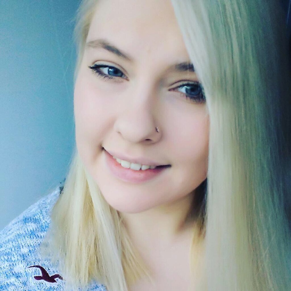 Meet your Posher, Natalie